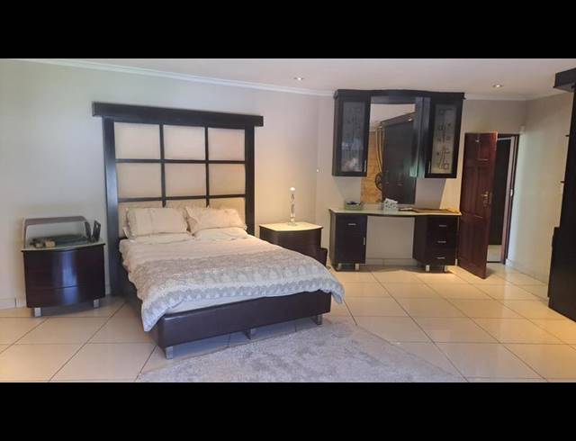 5 BEDROOM HOUSE FOR SALE IN MORNINGSIDE